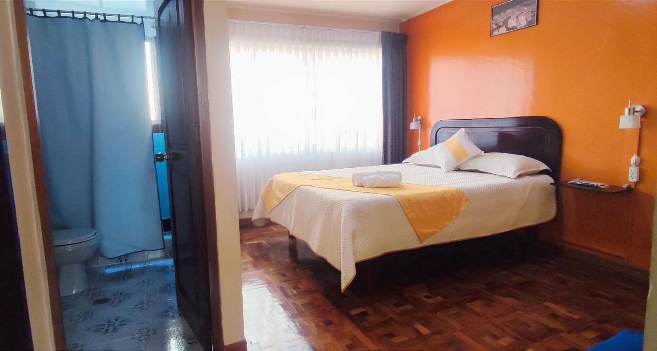 Hotel Express La Paz Buitenkant foto