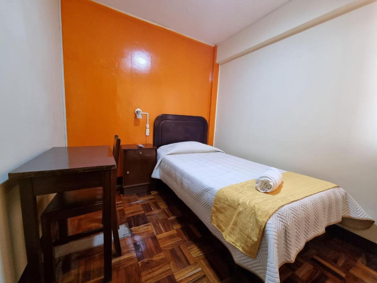Hotel Express La Paz Buitenkant foto