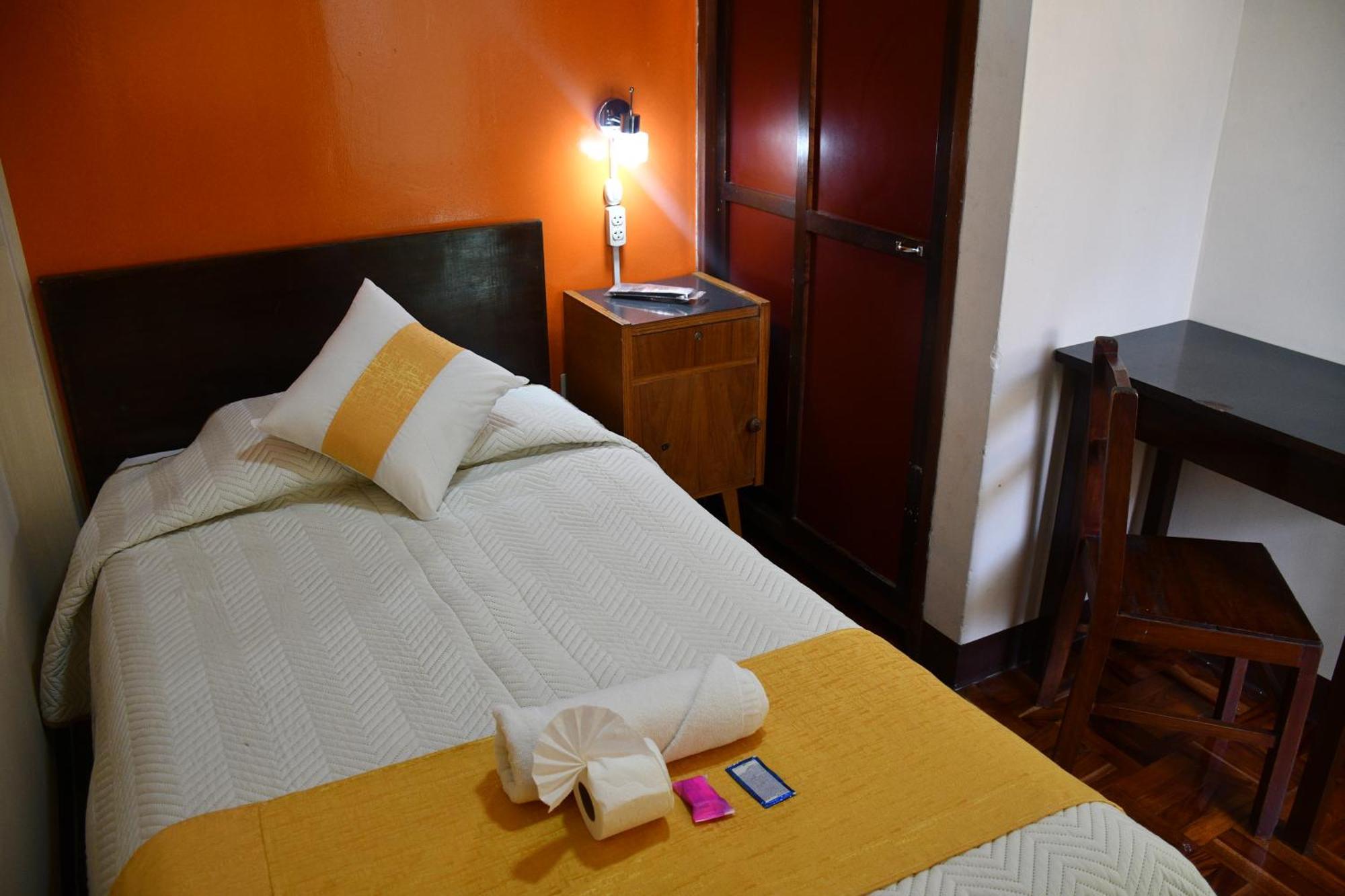Hotel Express La Paz Buitenkant foto